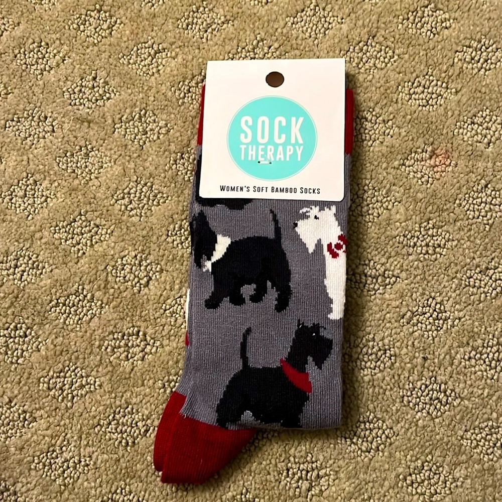 Women’s soft dog bamboo therapy socks